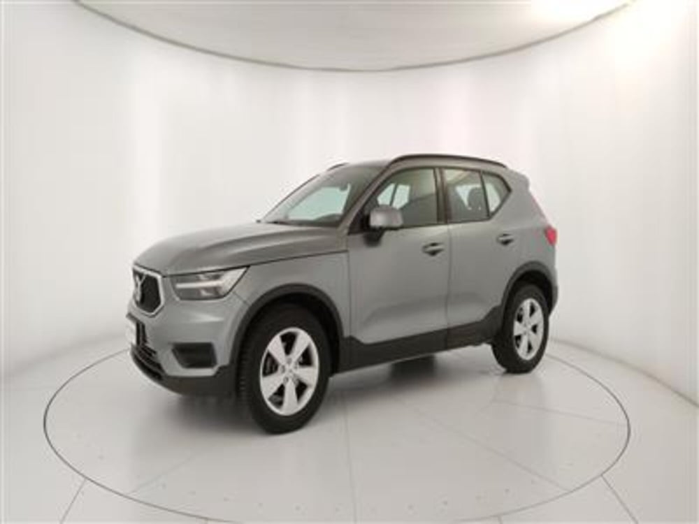 Volvo XC40 usata a Bari (2)