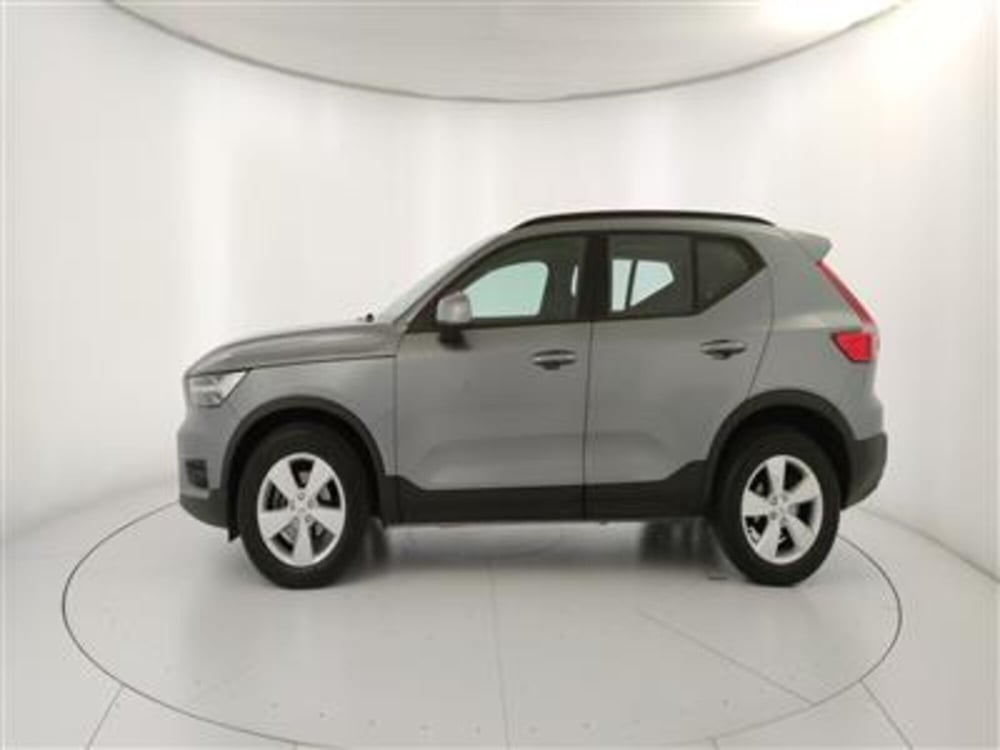 Volvo XC40 usata a Bari (3)