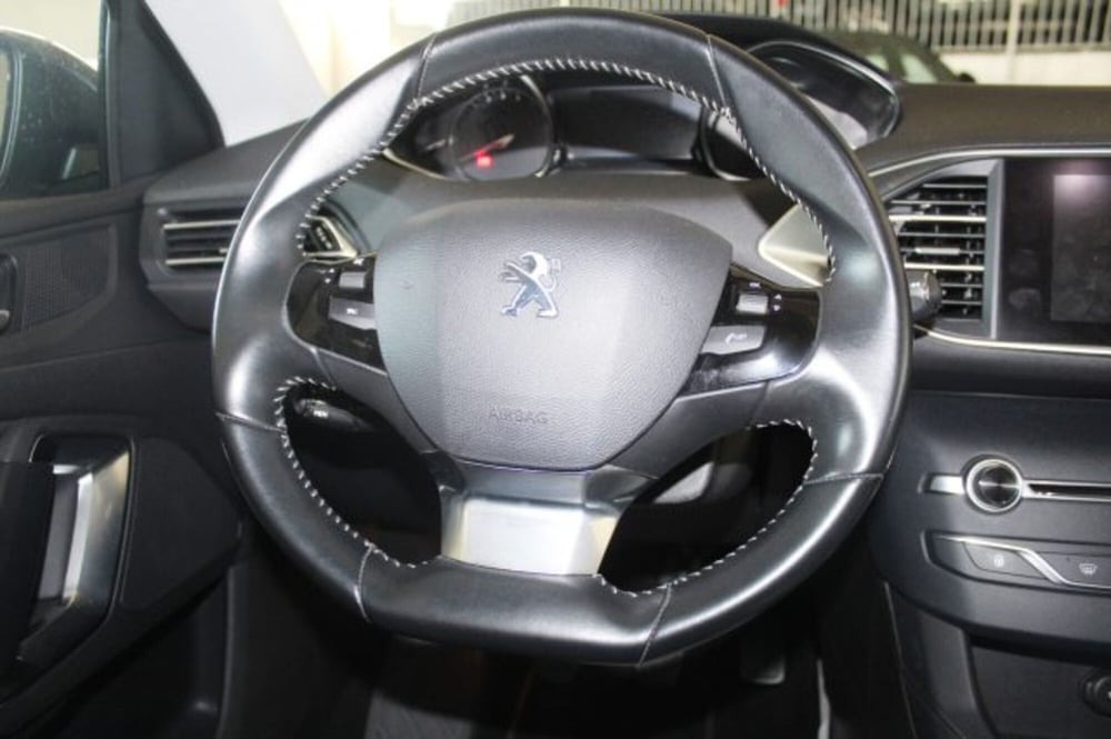 Peugeot 308 SW usata a Terni (12)