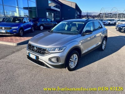 Volkswagen T-Roc 1.5 tsi Life dsg del 2024 usata a Pieve di Soligo