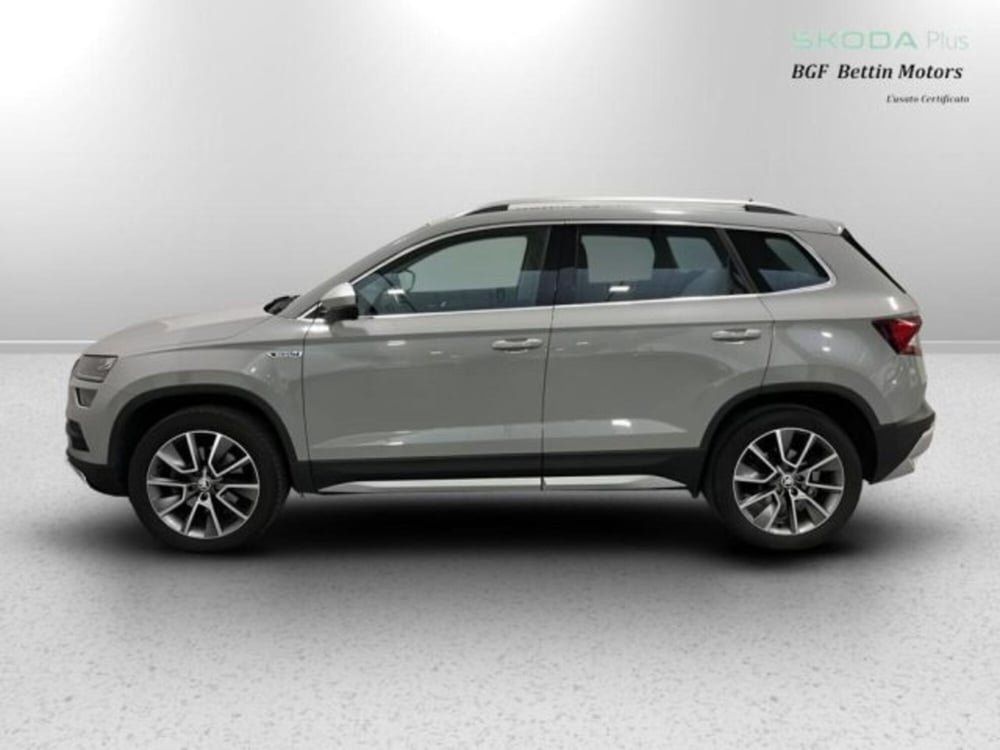 Skoda Karoq usata a Padova (6)