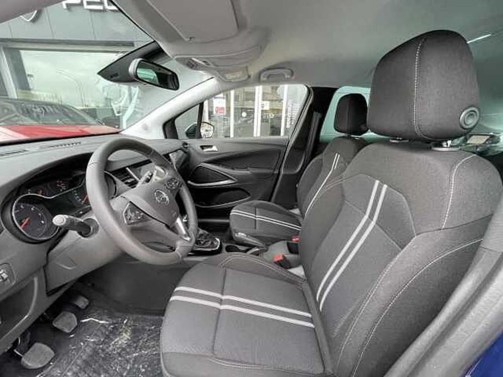 Opel Crossland nuova a Vibo Valentia (9)