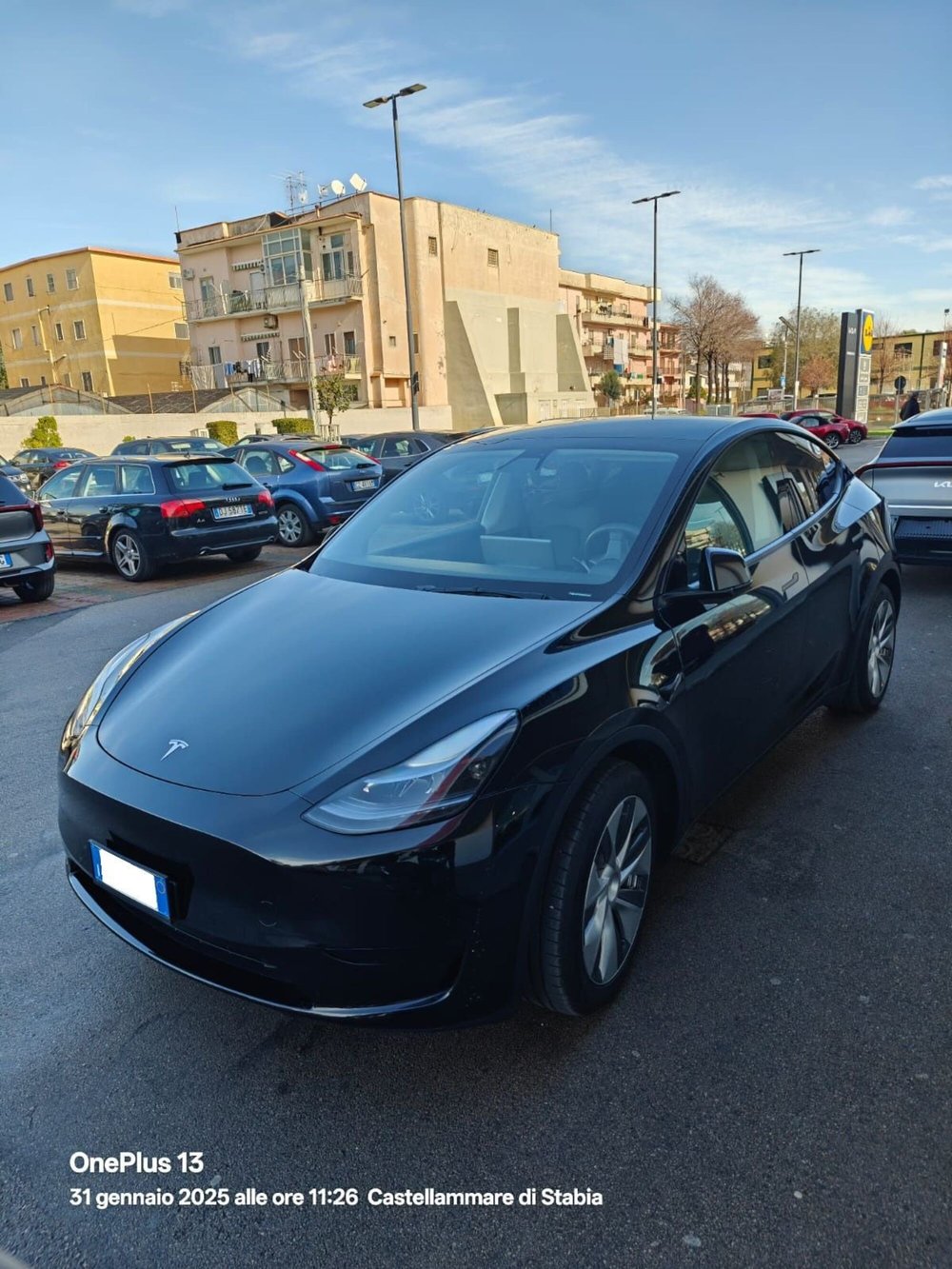 Tesla Model Y usata a Napoli (3)