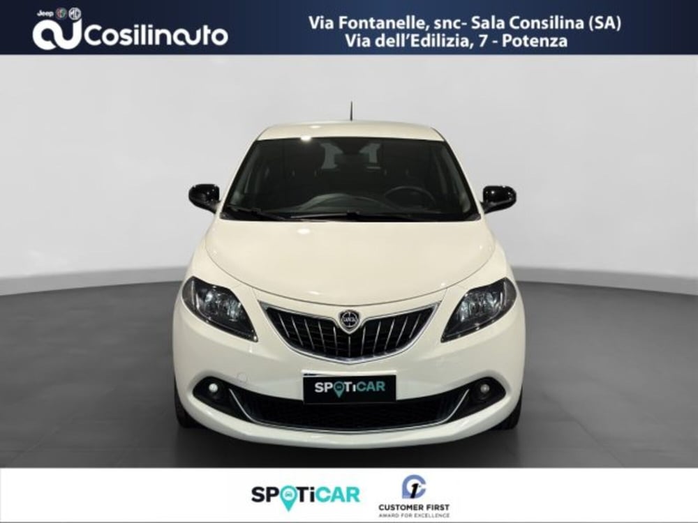 Lancia Ypsilon usata a Salerno (8)