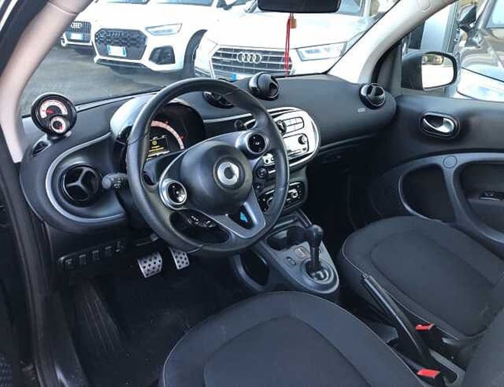 smart Fortwo Cabrio usata a Lucca (7)