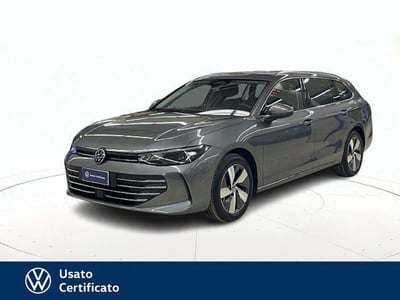 Volkswagen Passat 2.0 tdi scr Business 150cv dsg del 2024 usata a Vicenza