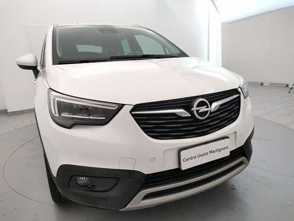 Opel Crossland X usata a Varese (6)