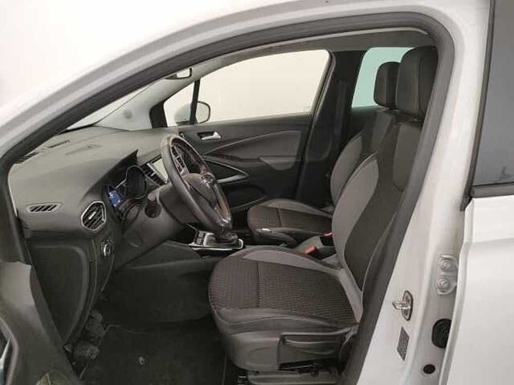 Opel Crossland X usata a Varese (9)