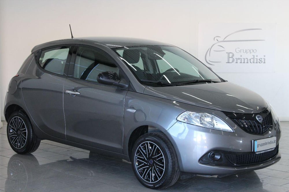 Lancia Ypsilon usata a Potenza