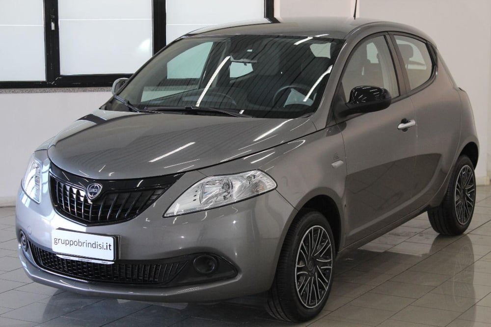 Lancia Ypsilon usata a Potenza (3)