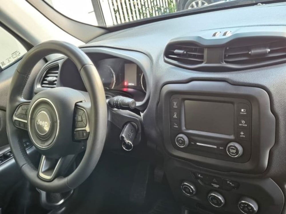 Jeep Renegade usata a Napoli (11)