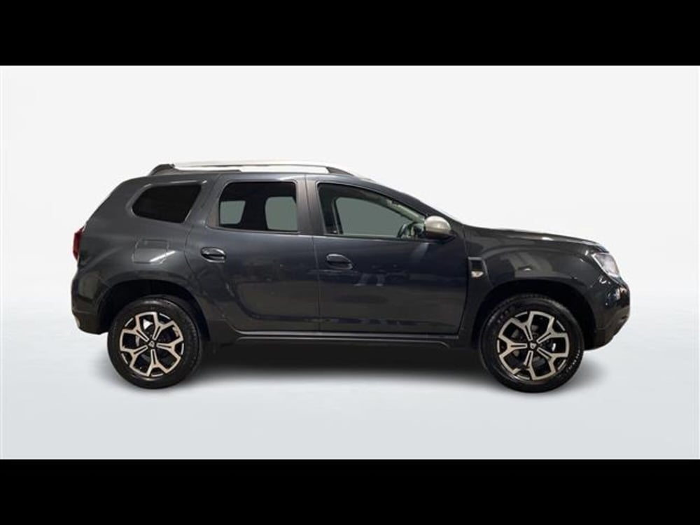 Dacia Duster usata a Varese (4)