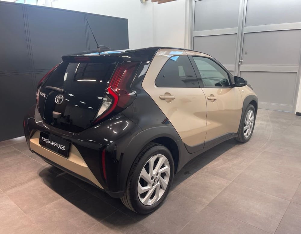 Toyota Aygo X usata a Ferrara (18)