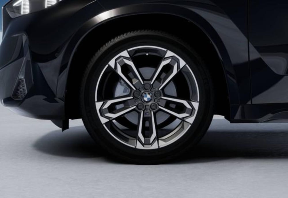 BMW X1 nuova a Modena (8)