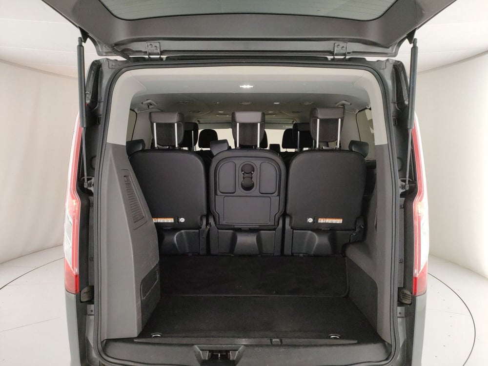 Ford Tourneo Custom usata a Roma (11)