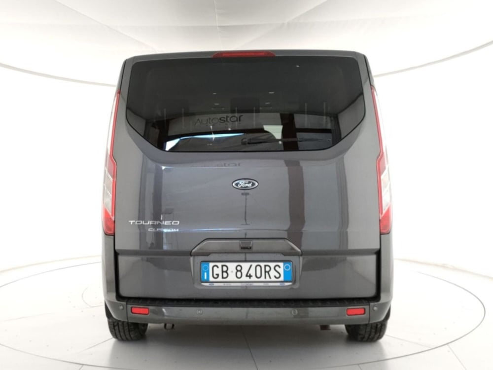 Ford Tourneo Custom usata a Roma (4)