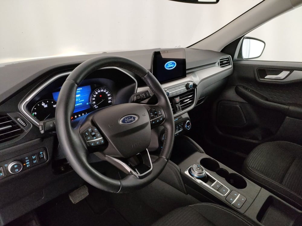 Ford Kuga usata a Roma (12)