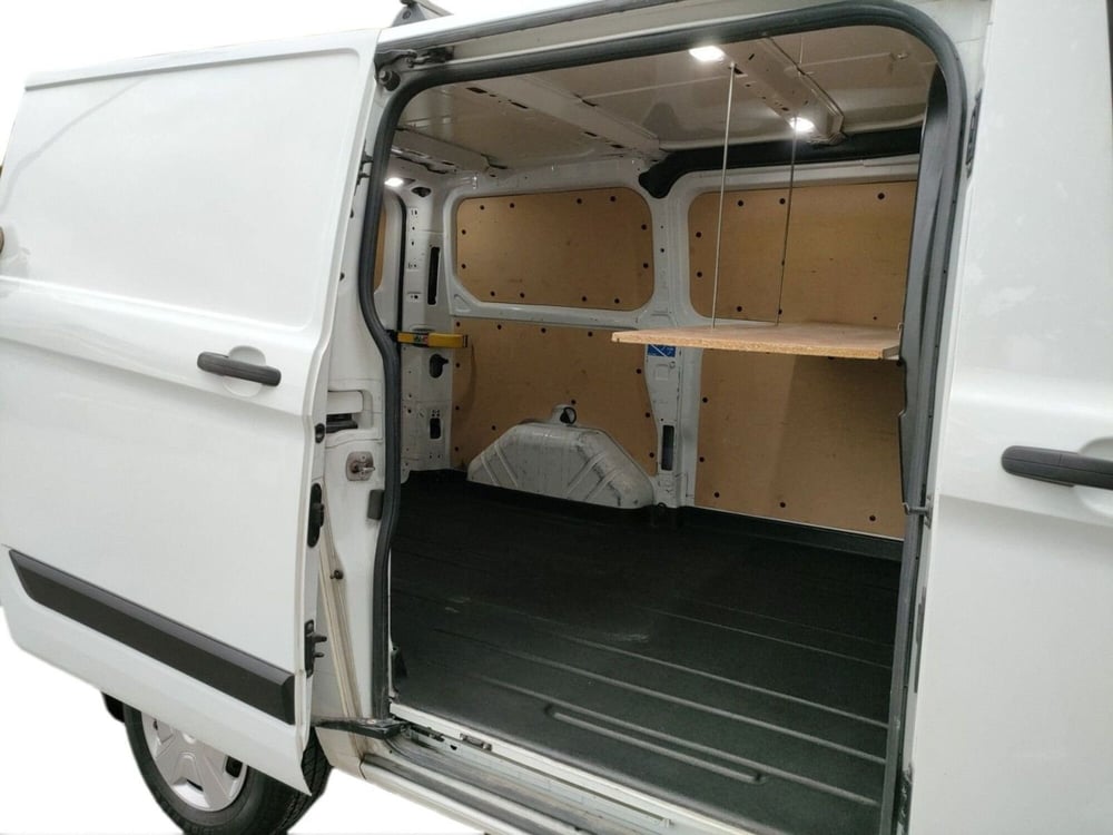 Ford Transit Custom Furgone usata a Roma (8)