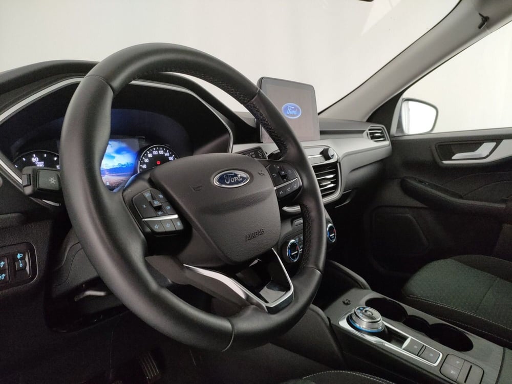 Ford Kuga usata a Roma (11)