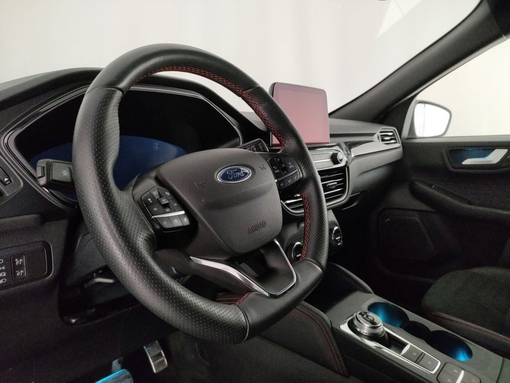 Ford Kuga usata a Roma (12)