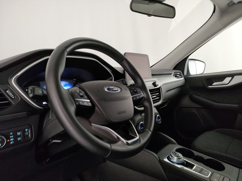 Ford Kuga usata a Roma (11)