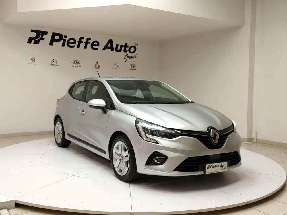 Renault Clio usata a L'Aquila (6)