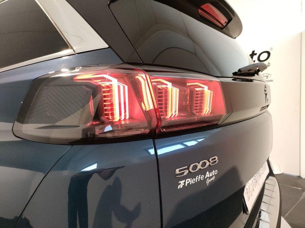 Peugeot 5008 usata a L'Aquila (8)