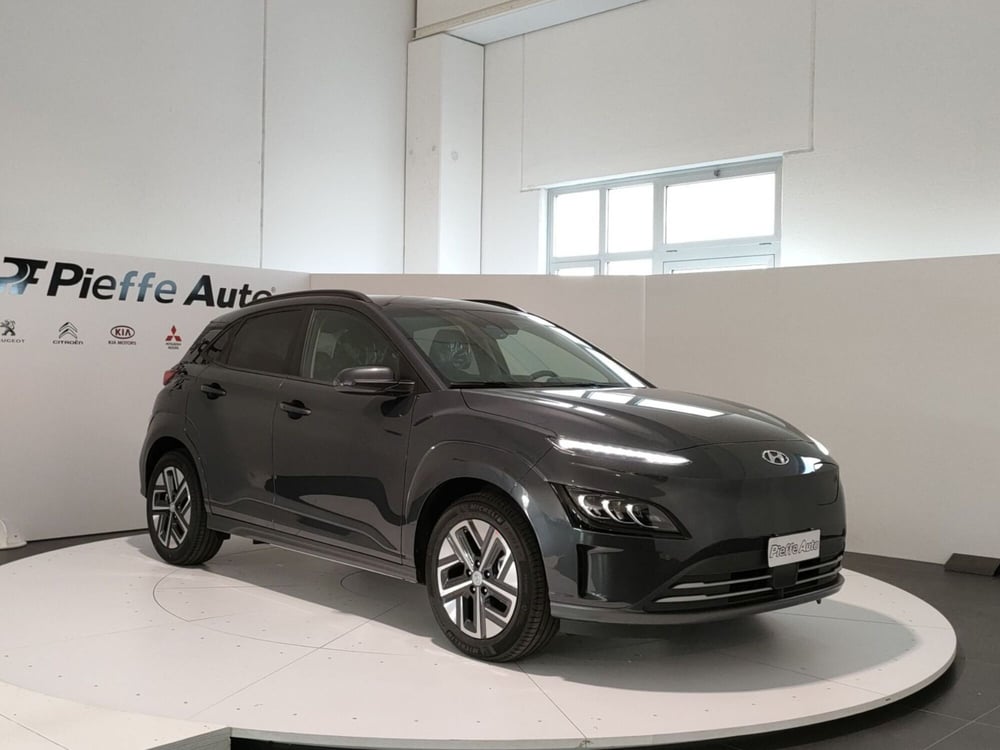 Hyundai Kona nuova a L'Aquila (6)