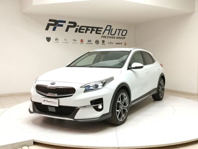 Kia XCeed 1.5 T-GDi 160 CV MHEV DCT High Tech del 2021 usata a Teramo