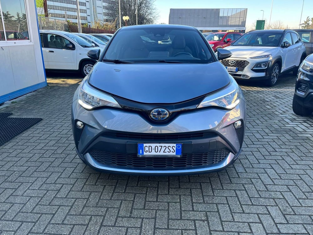 Toyota Toyota C-HR usata a Milano (2)