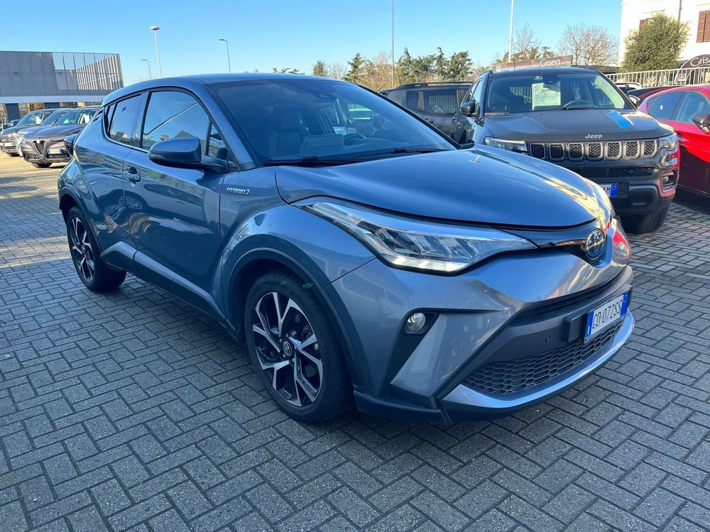 Toyota Toyota C-HR usata a Milano (3)