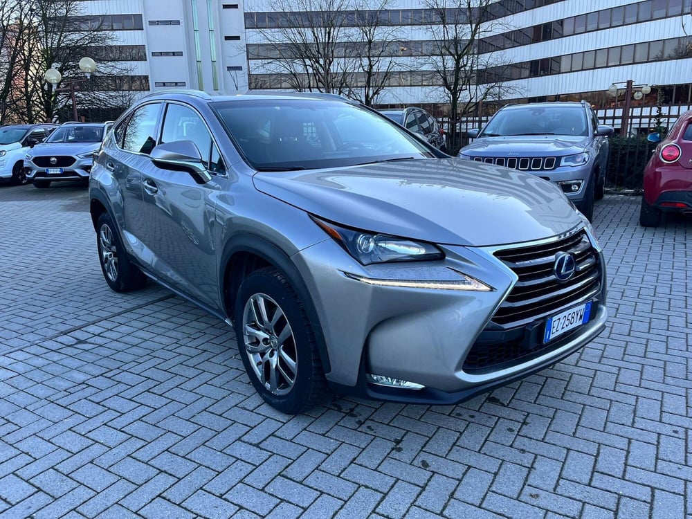 Lexus NX usata a Milano (3)