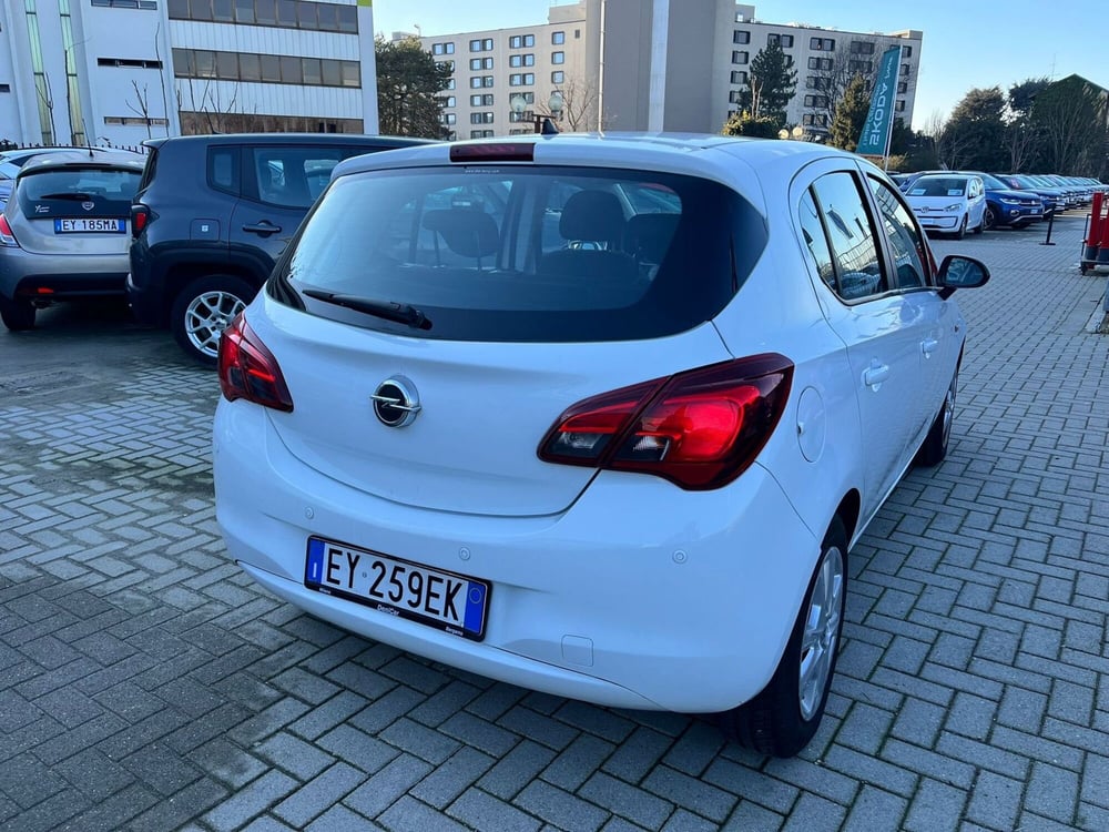 Opel Corsa usata a Milano (8)