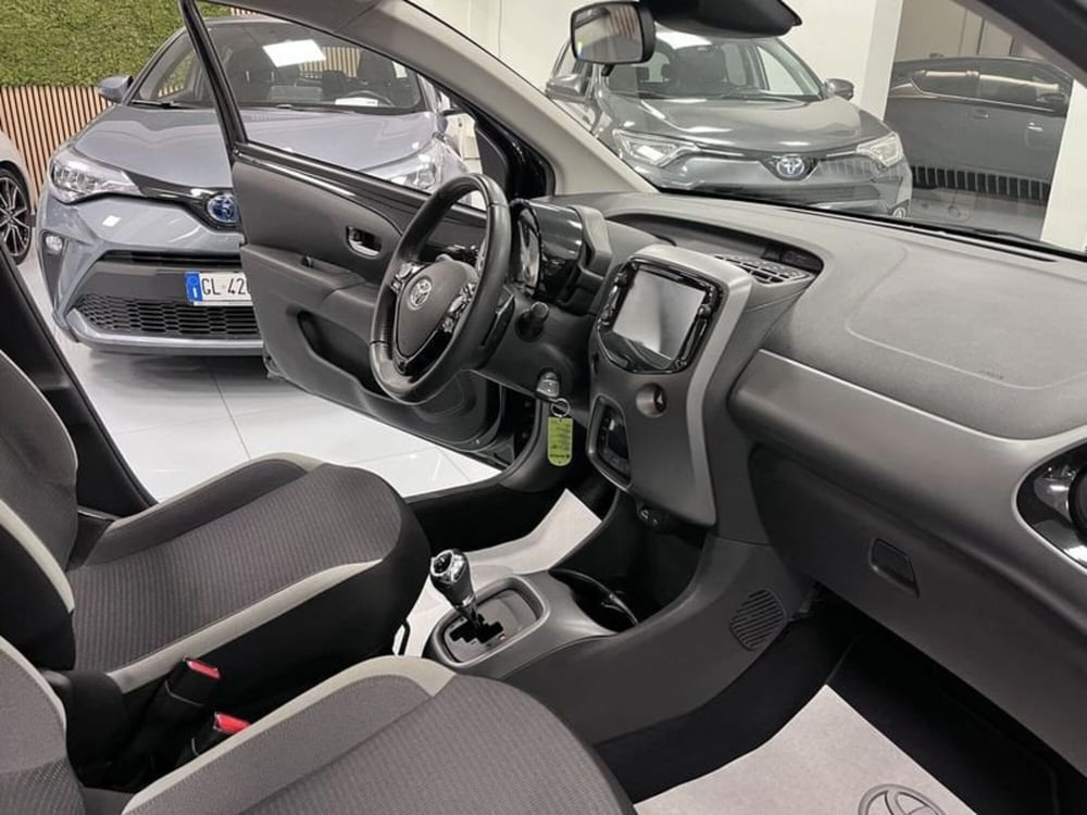 Toyota Aygo usata a Prato (9)