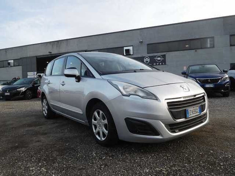 Peugeot 5008 usata a Roma