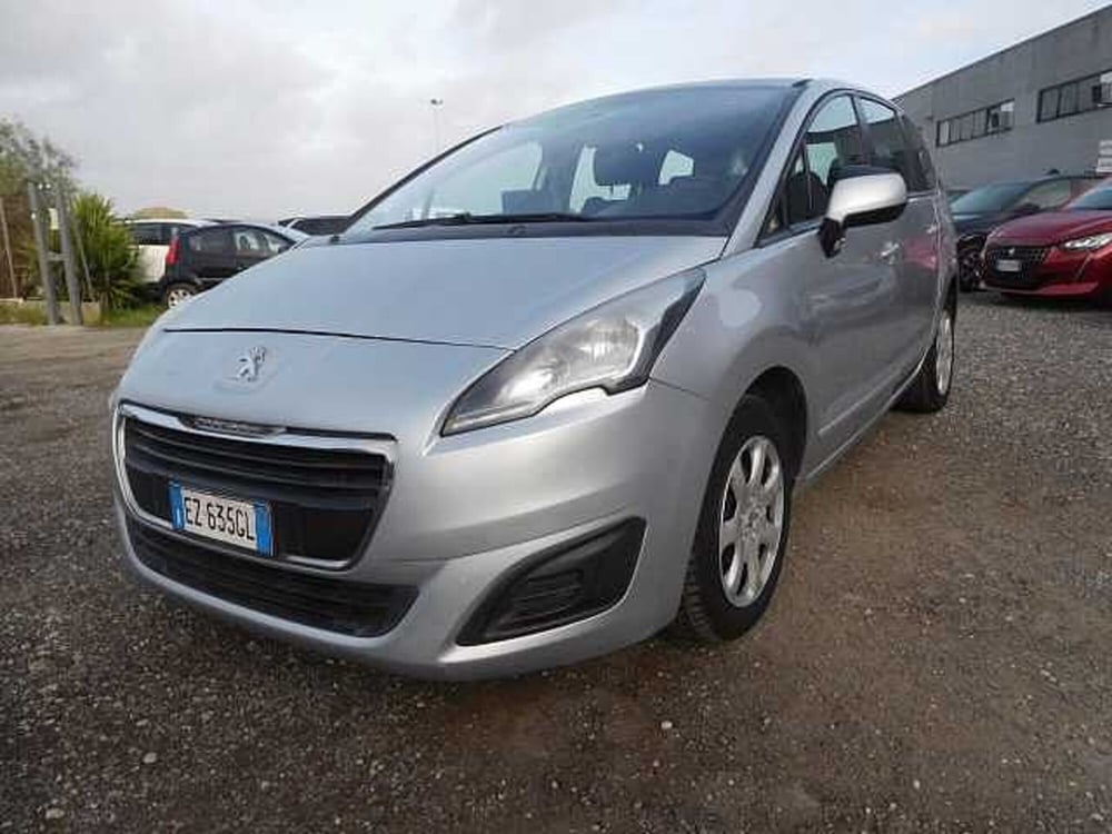 Peugeot 5008 usata a Roma (4)