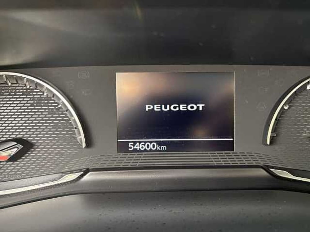 Peugeot 208 usata a Vibo Valentia (15)