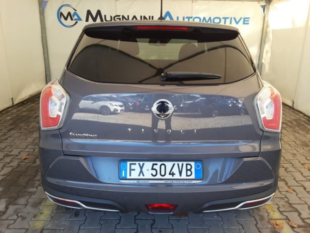 Ssangyong Tivoli usata a Firenze (11)