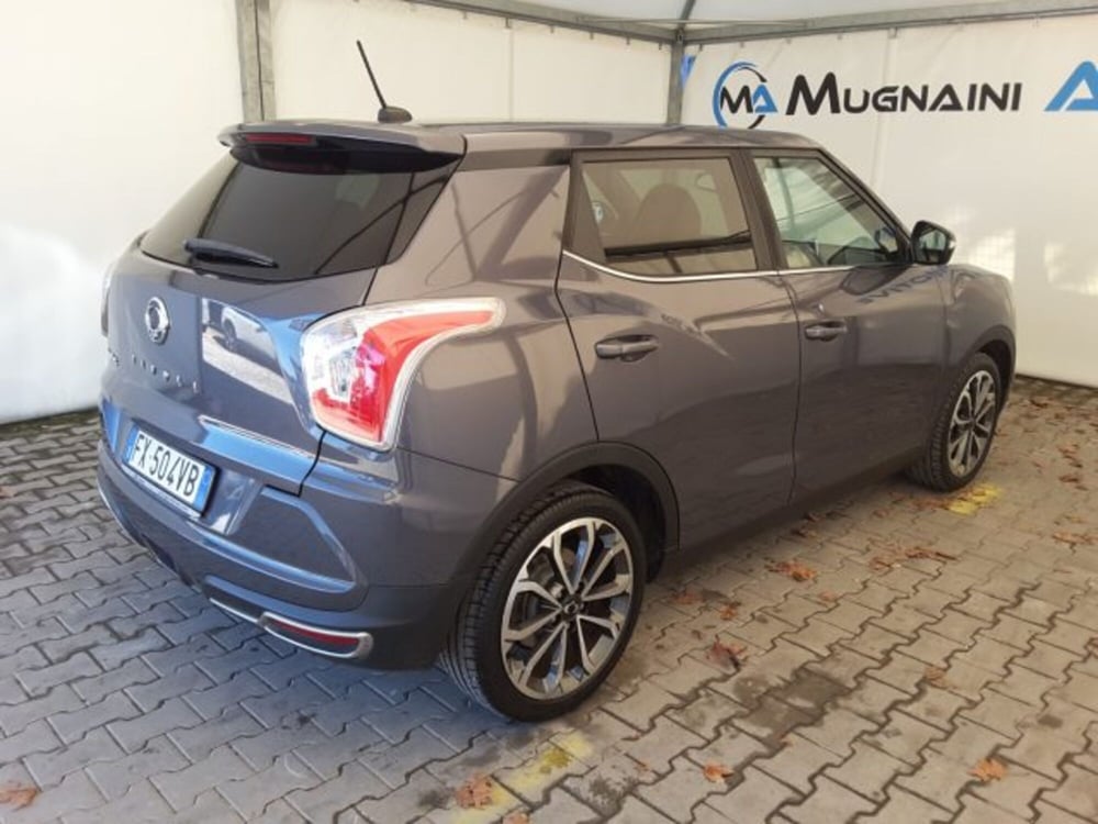 Ssangyong Tivoli usata a Firenze (12)