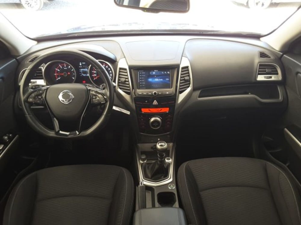 Ssangyong Tivoli usata a Firenze (8)