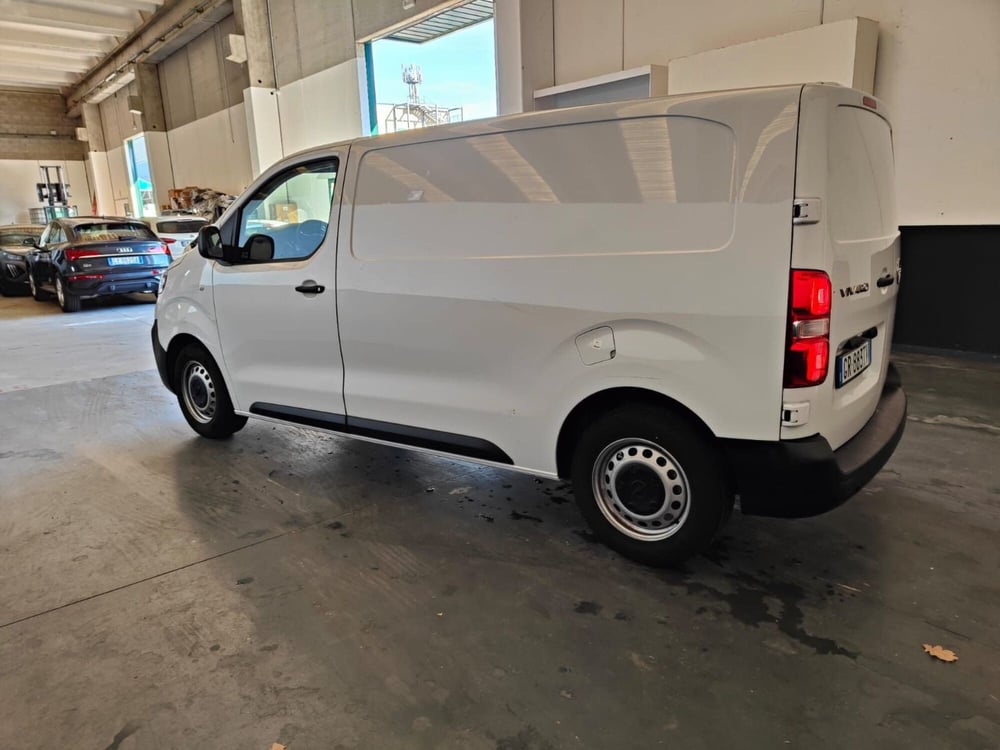 Opel Vivaro Furgone usata a Milano (5)