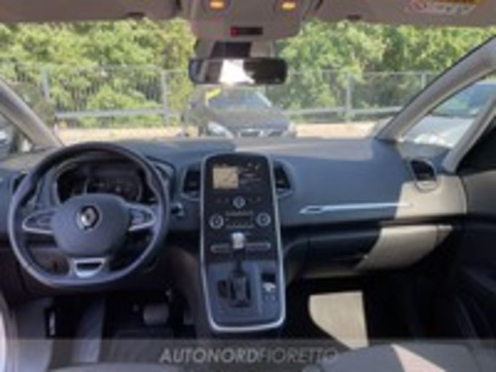 Renault Scenic E-Tech Electric usata a Pordenone (8)