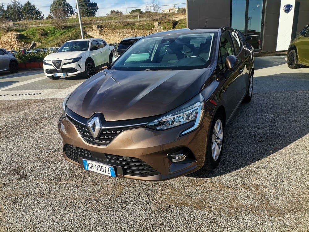 Renault Clio usata a Matera (2)