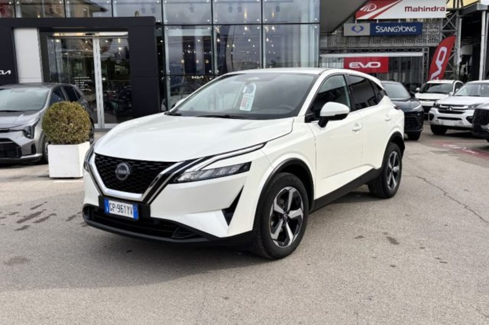 Nissan Qashqai usata a Latina (3)