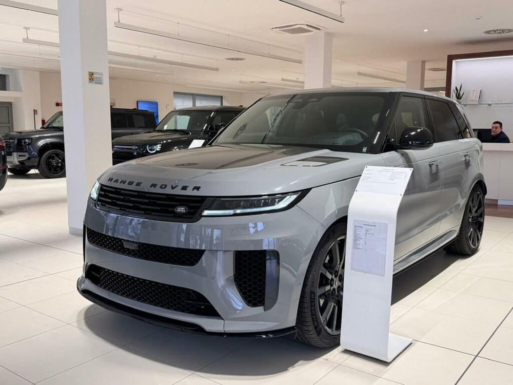 Land Rover Range Rover Sport nuova a Varese (3)