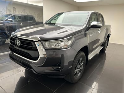 Toyota Hilux 2.D-4D 4WD porte Double Cab Lounge  nuova a Cuneo