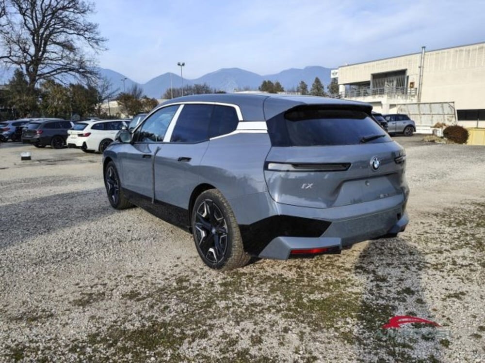 BMW iX nuova a Perugia (4)