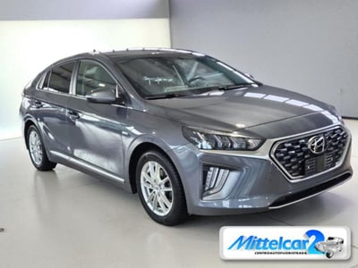 Hyundai Ioniq Plug-in Hybrid DCT Style del 2020 usata a Cassacco