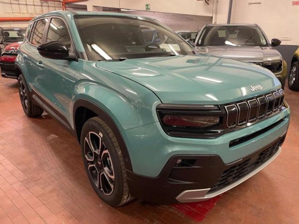 Jeep Avenger nuova a Torino