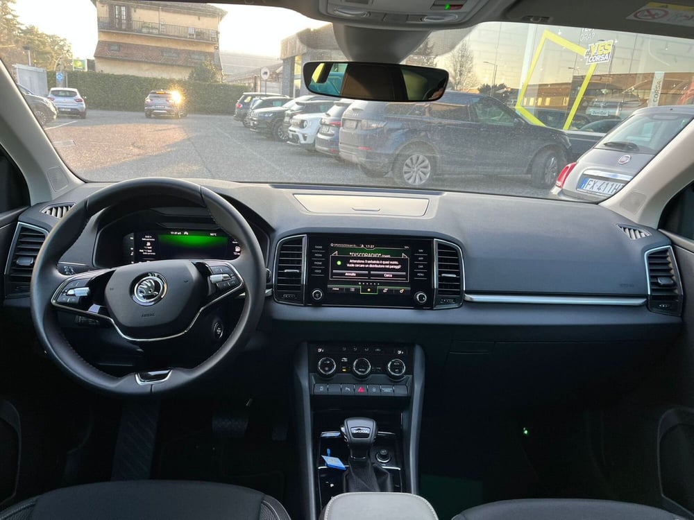 Skoda Karoq usata a Milano (17)